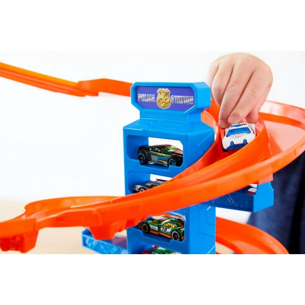 Hot Wheels Super Ultimate Garage Play Set + Accessories - Walmart Exclusive  