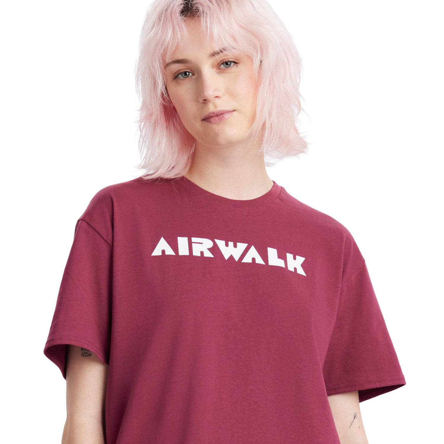 Airwalk Women’S Short Sleeve Logo Tee