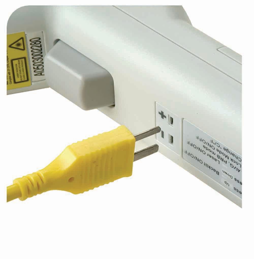 Thermomètre à infrarouge avec thermocouple