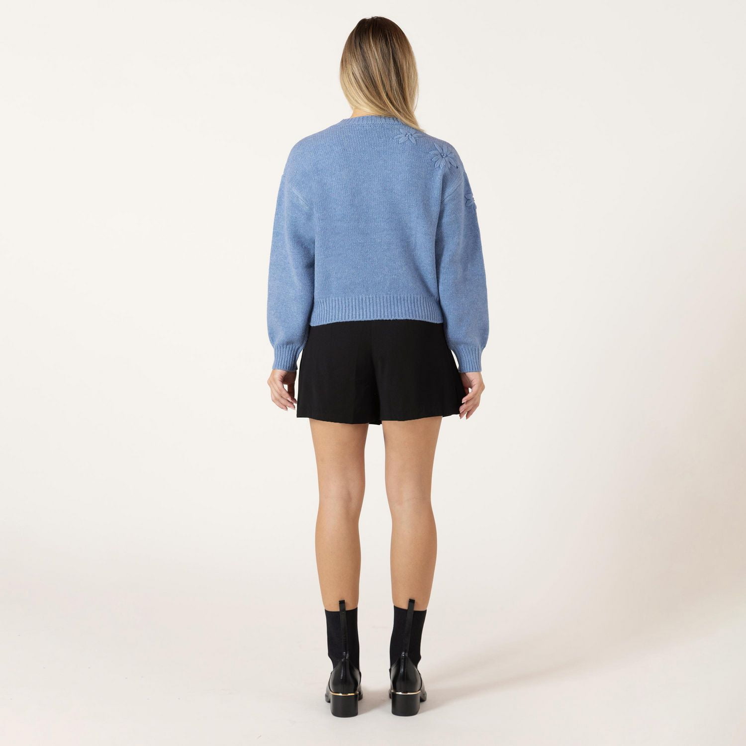 Bloom Girl Long sleeve sweater with floral details