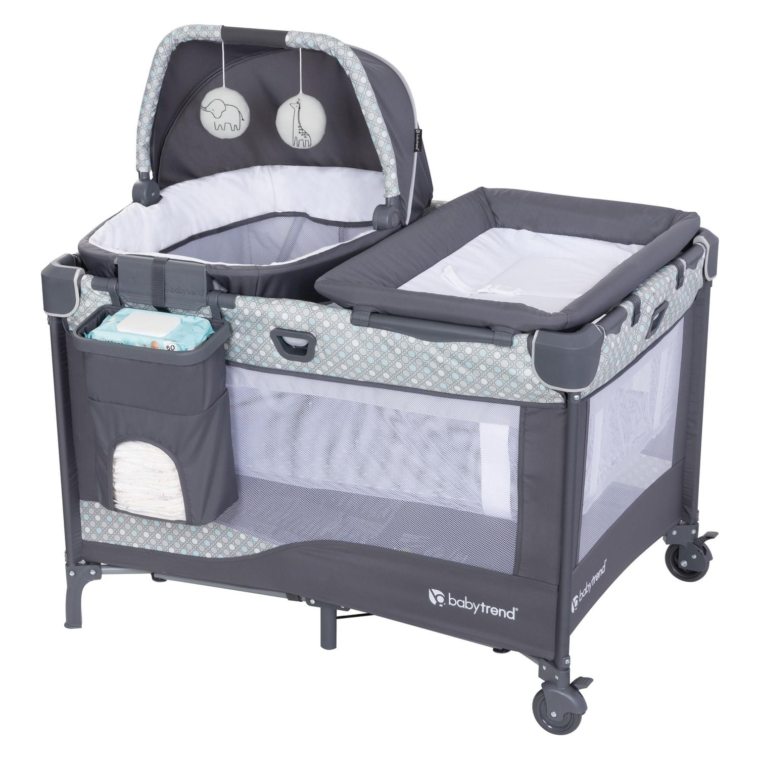 Playpen with 2025 bassinet canada