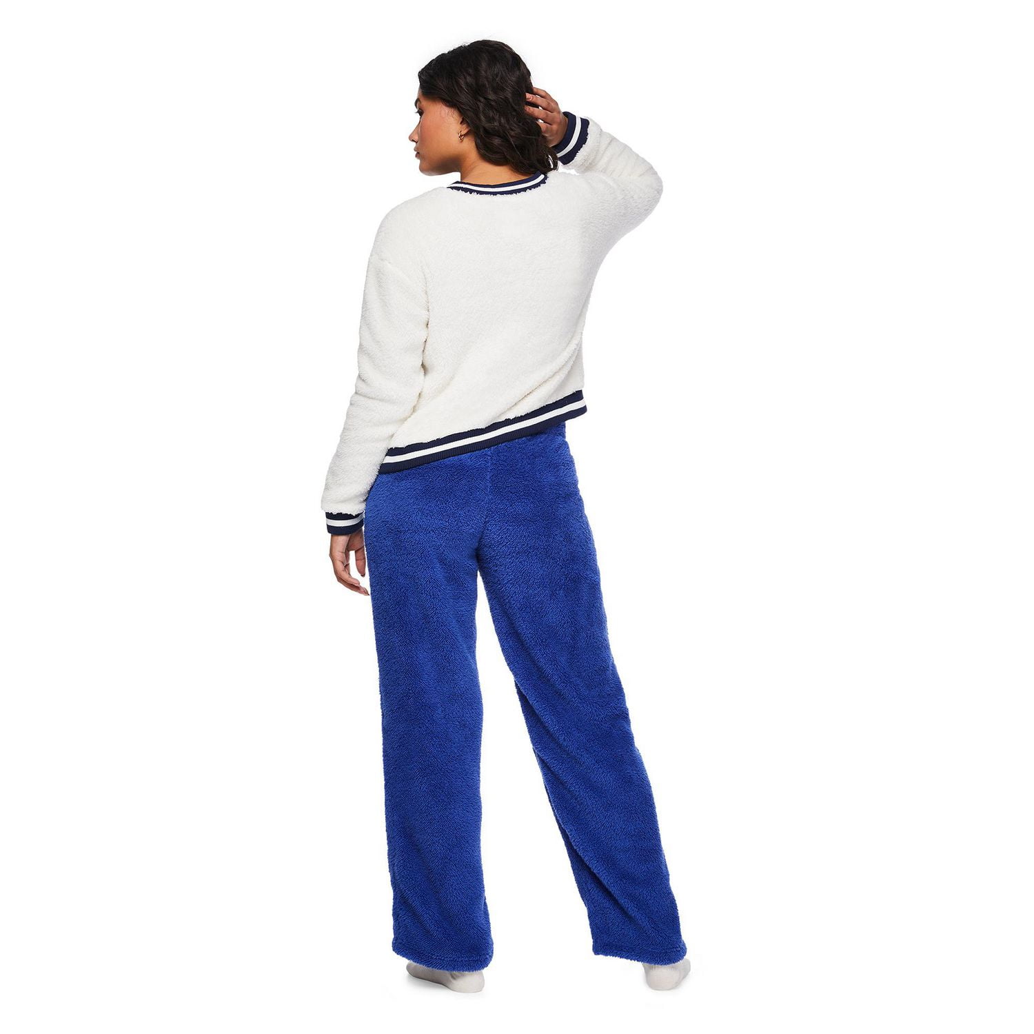 No Boundaries Women's Cozy Pajama 2-Piece Set