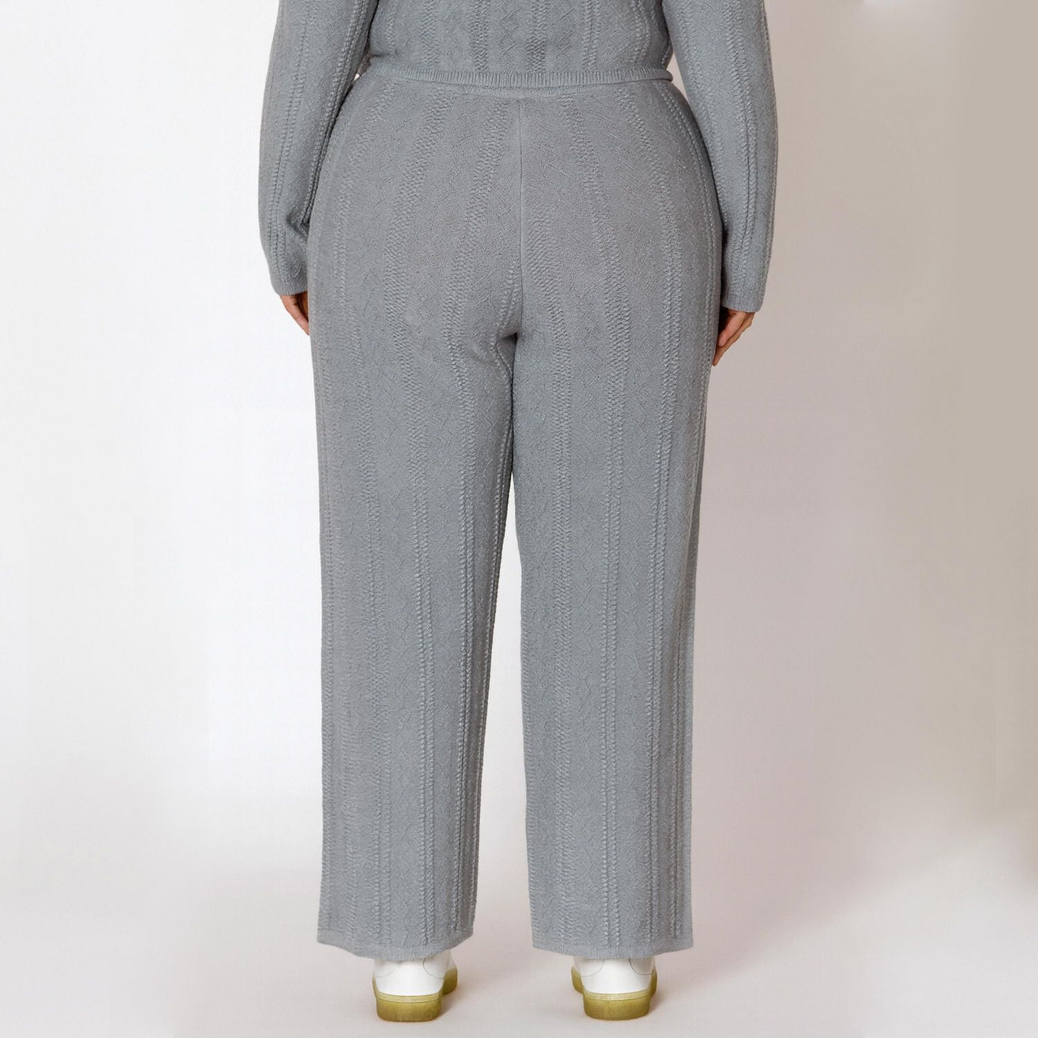 Devoted cable knit pants