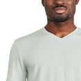thumbnail image 4 of T-shirt extensible avec encolure en V George pour hommes, 4 of 6