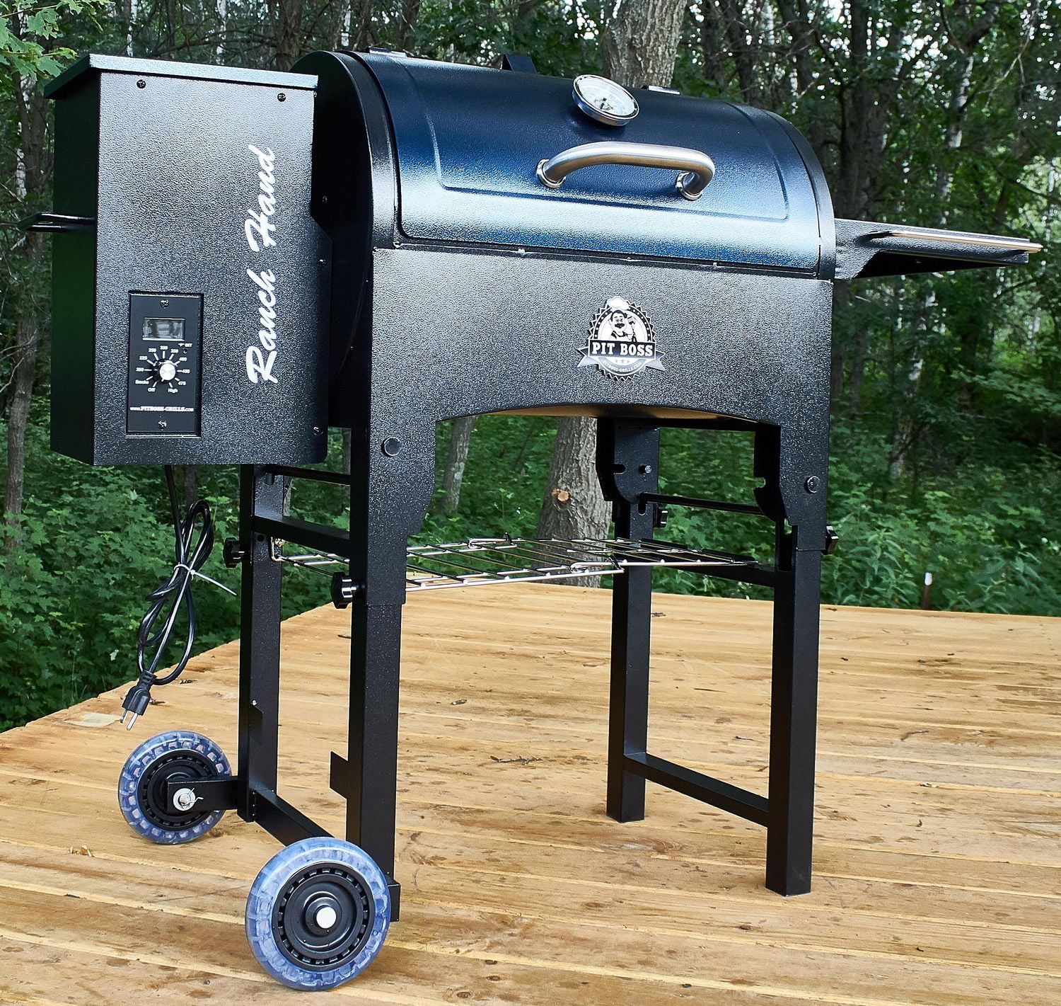 Pit Boss Rancher 440 Portable Wood Pellet Grill With Folding Legs