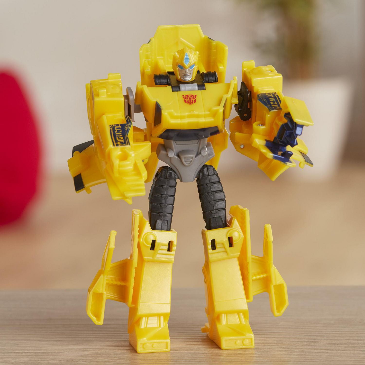 Transformers cyberverse warrior clearance class bumblebee