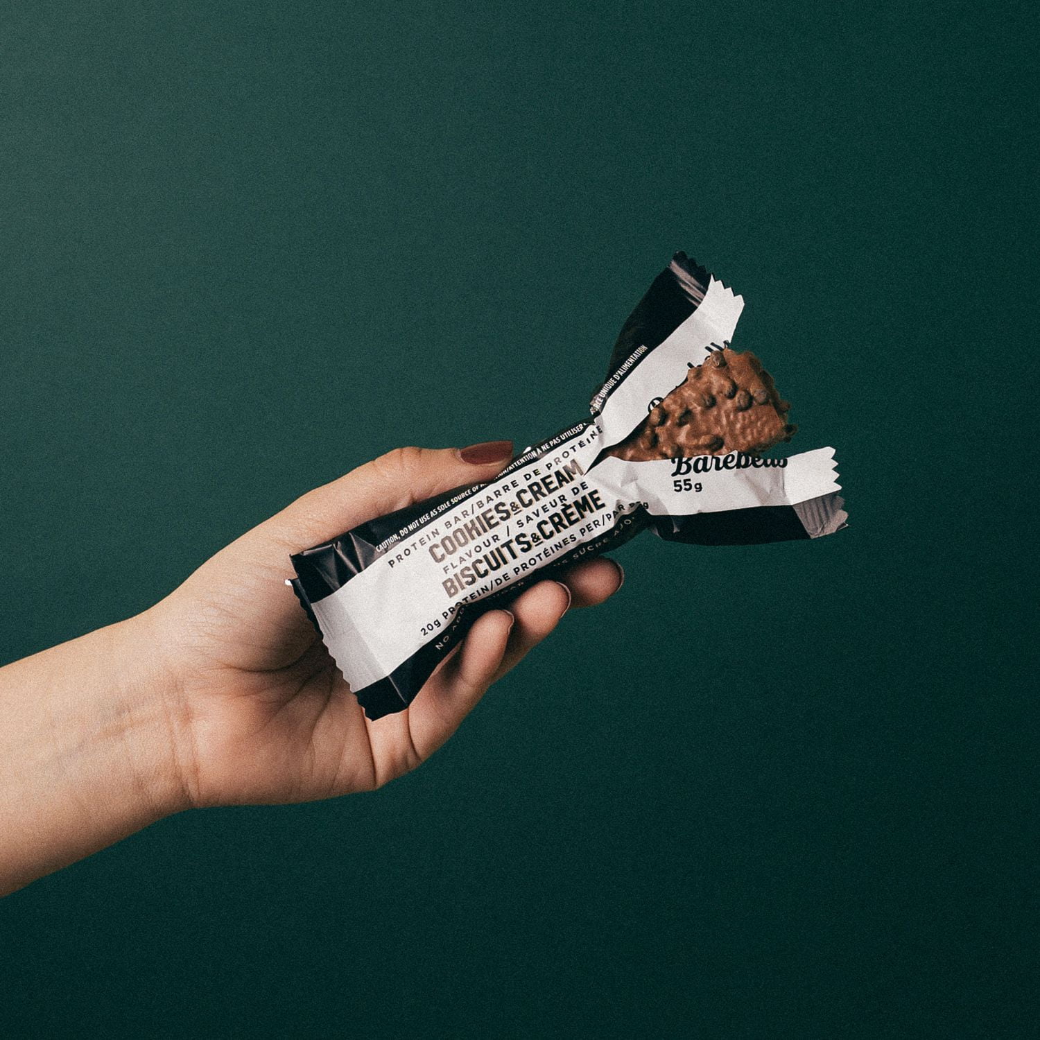 BAREBELLS COOKIES AND CREAM PROTEIN BAR, 1 X 55G COUNT