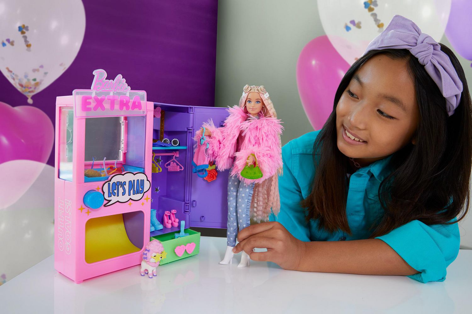 Barbie Extra Surprise Fashion Playset - Walmart.ca