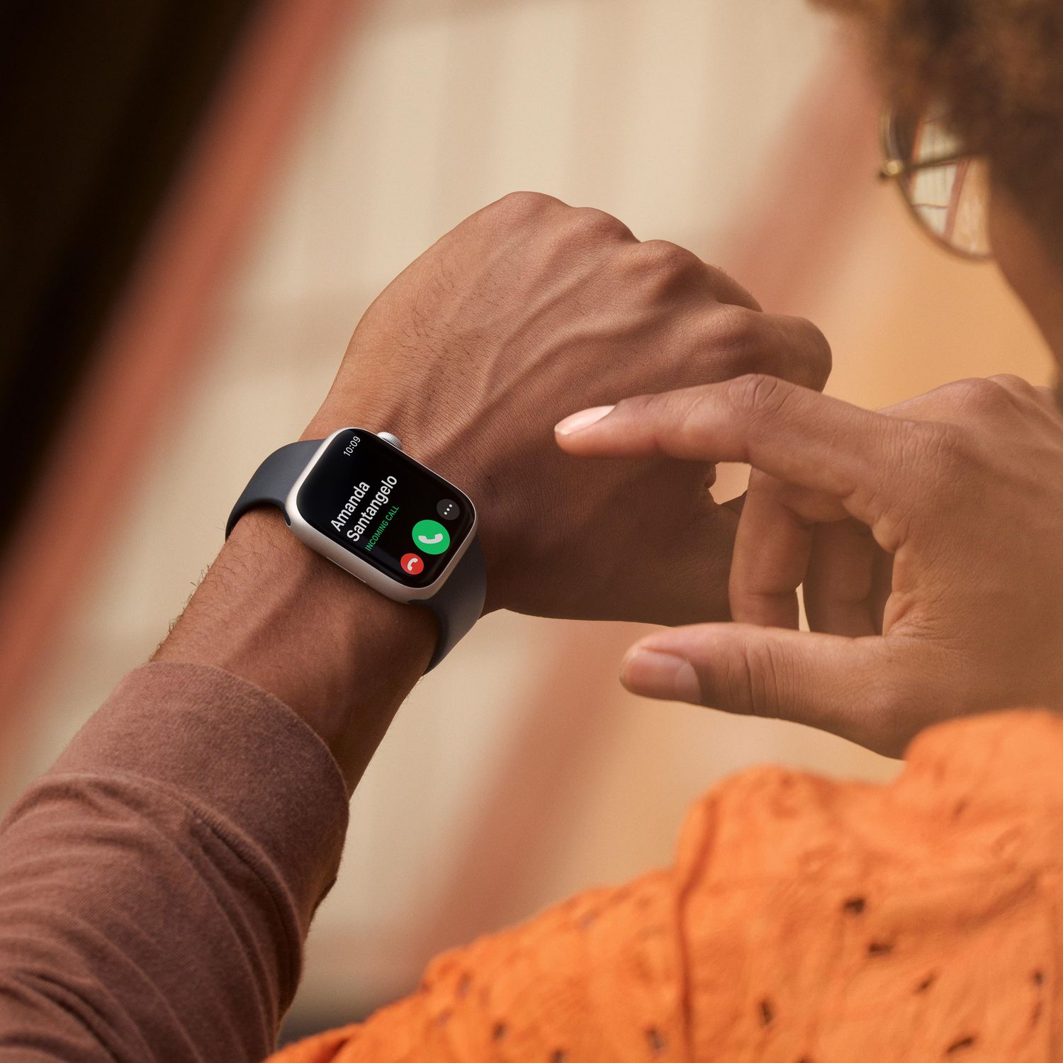 Apple Watch Series 8 (GPS), A healthy leap ahead. - Walmart.ca