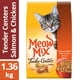 Nourriture sèche Tender Centers de Meow Mix au saumon et poulet pour chats 1.36 Kg – image 1 sur 3
