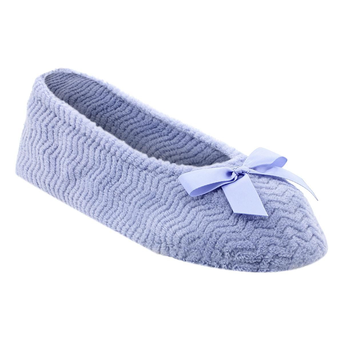 Pantoufles ballerines Piper pour femmes en microéponge à chevrons ISOspa by isotoner®