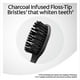 Brosse à dents Colgate 360° Anthracite, brosses à dents souples pour adultes, paquet de 2 Paquet de 2 – image 5 sur 9