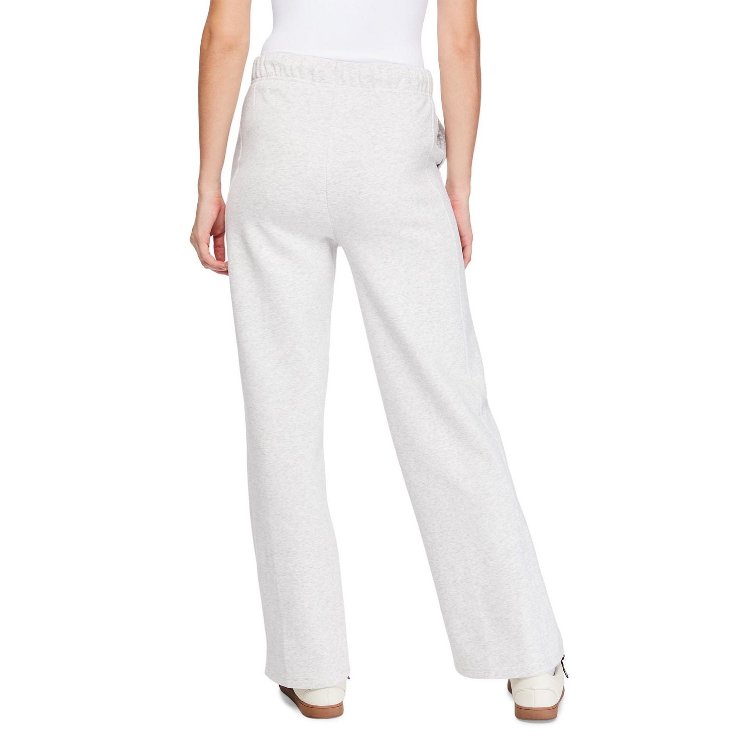 No Boundaries Women's Wide Leg Sweatpant