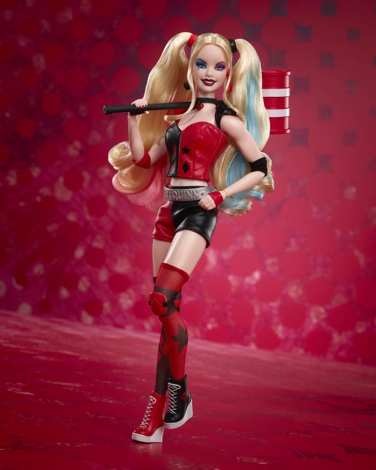 Barbie Signature Batman 85th Harley Quinn Ozzie Collectables