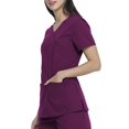 thumbnail image 3 of Haut d’uniforme médical à aspect cache-coeur Core Essentials de Scrubstar pour femmes, 3 of 9