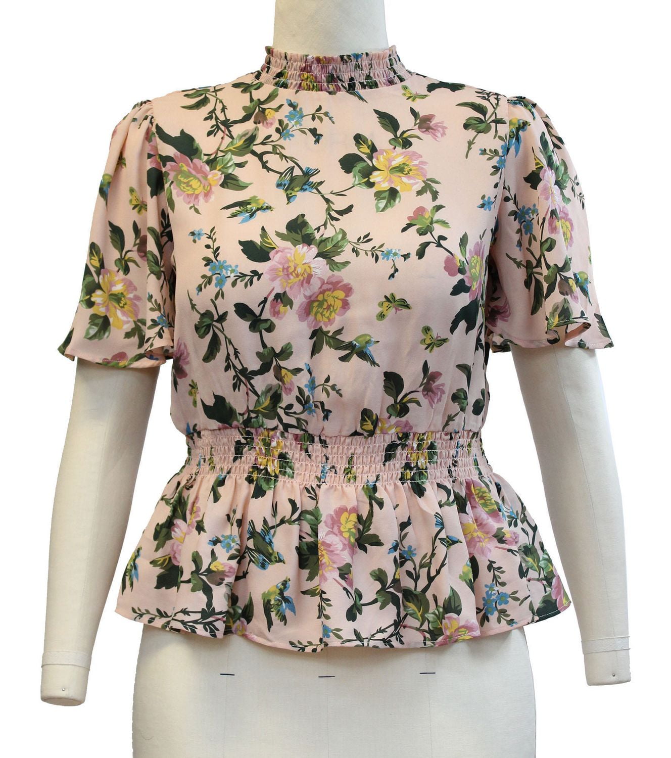 Haut Style Therapy à manches courtes a volant