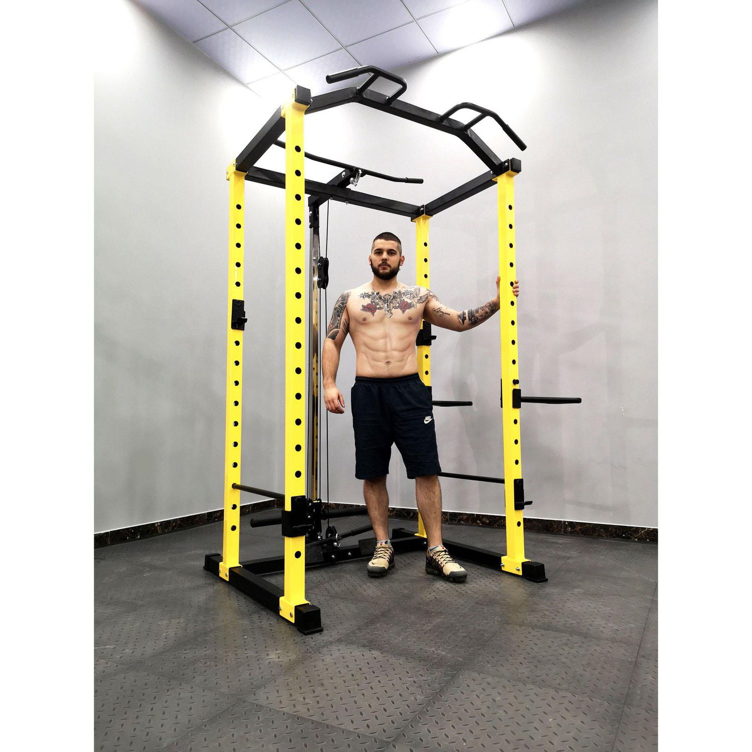 Everyday essentials best sale lat pulldown