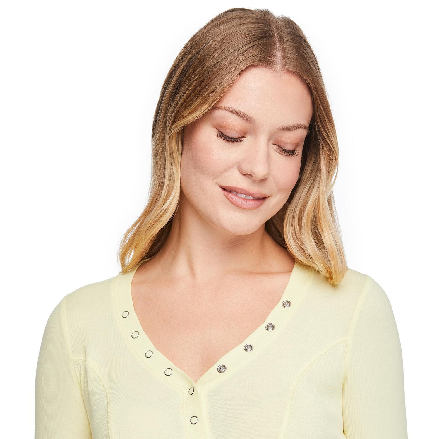 No Boundaries Women's Long-Sleeve Henley T-Shirt