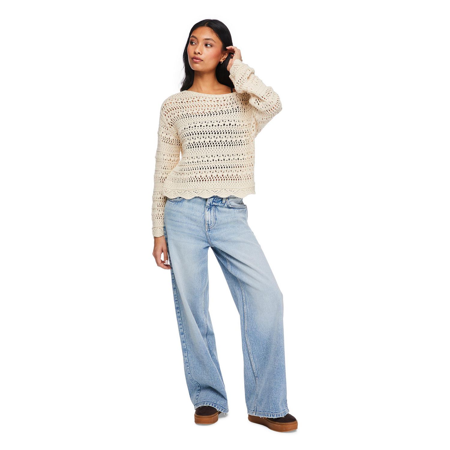 Chandail en crochet No Boundaries pour femmes