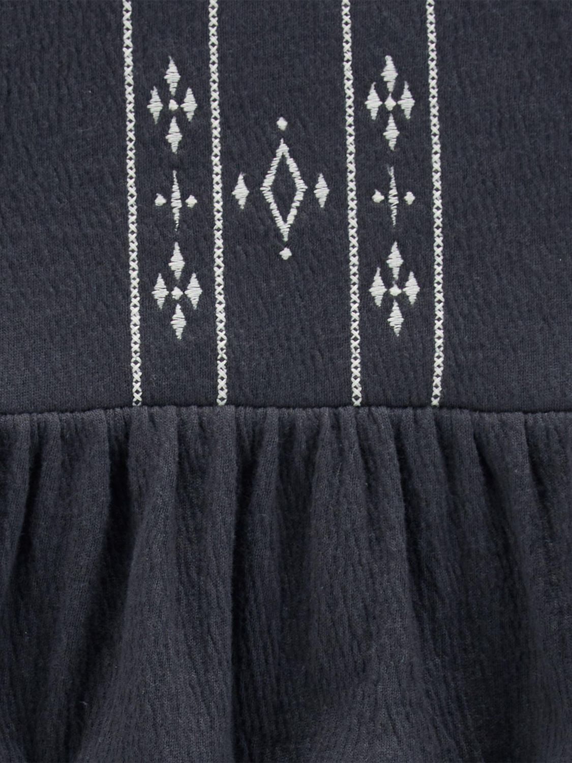 Robe Carter's Child of Mine IG - Broderie charbon de bois