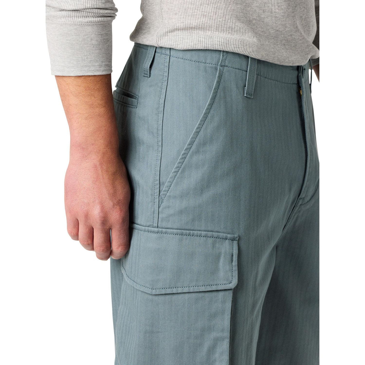 Levi Strauss Signature™ Men’s Loose Cargo Shorts
