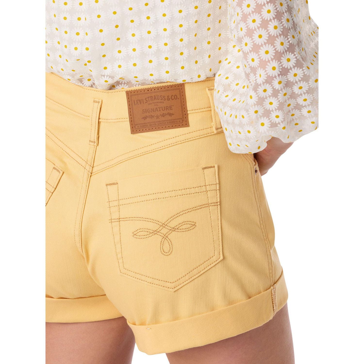 Levi Strauss Signature™ Women's A-Line Western Shorts