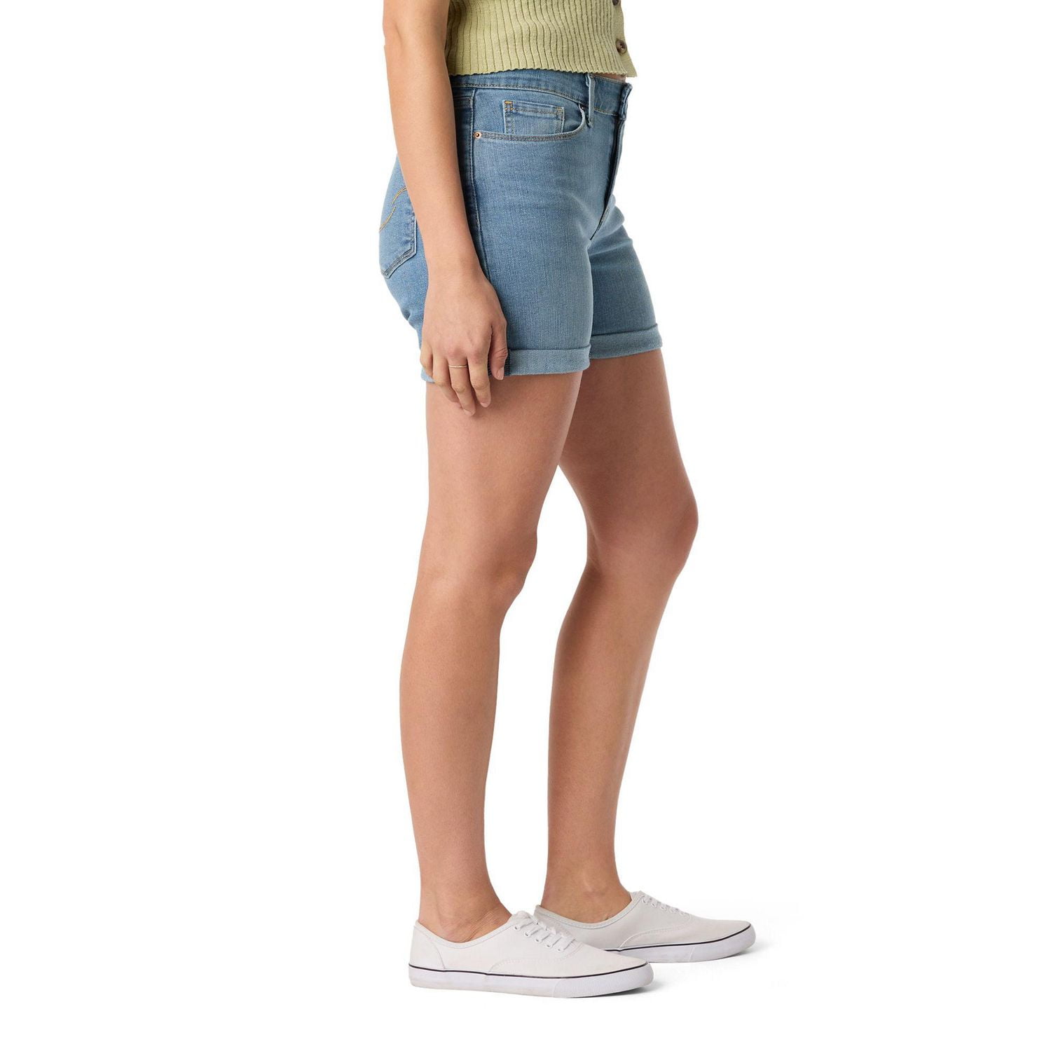 Levi Strauss Signature™ Women's Mid Rise 5" Shorts