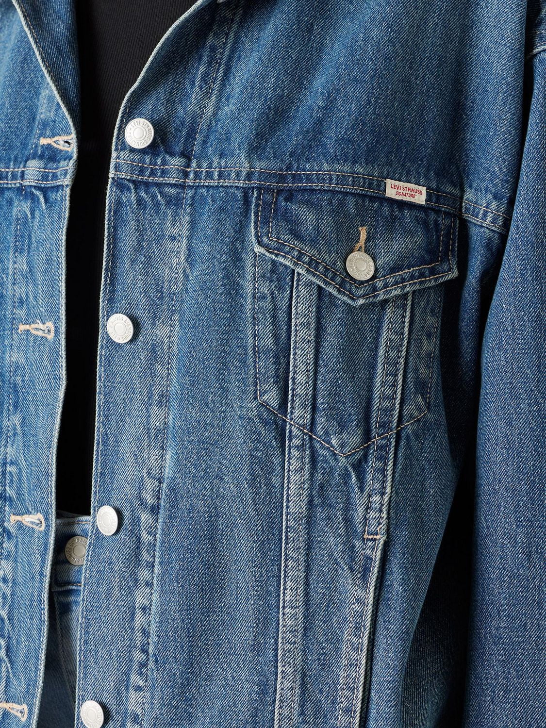 Levi Strauss Signature™ Women's Loose Trucker Jacket