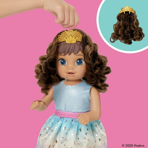 Baby Alive Poupée Princesse Ellie grandit !, poupée de 45 cm qui parle et  grandit, cheveux bruns, 9 accessoires, pour enfants, dès 3 ans 