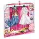 Coffret de tenues Décontractée : robe blanche et jean de Barbie – image 3 sur 3