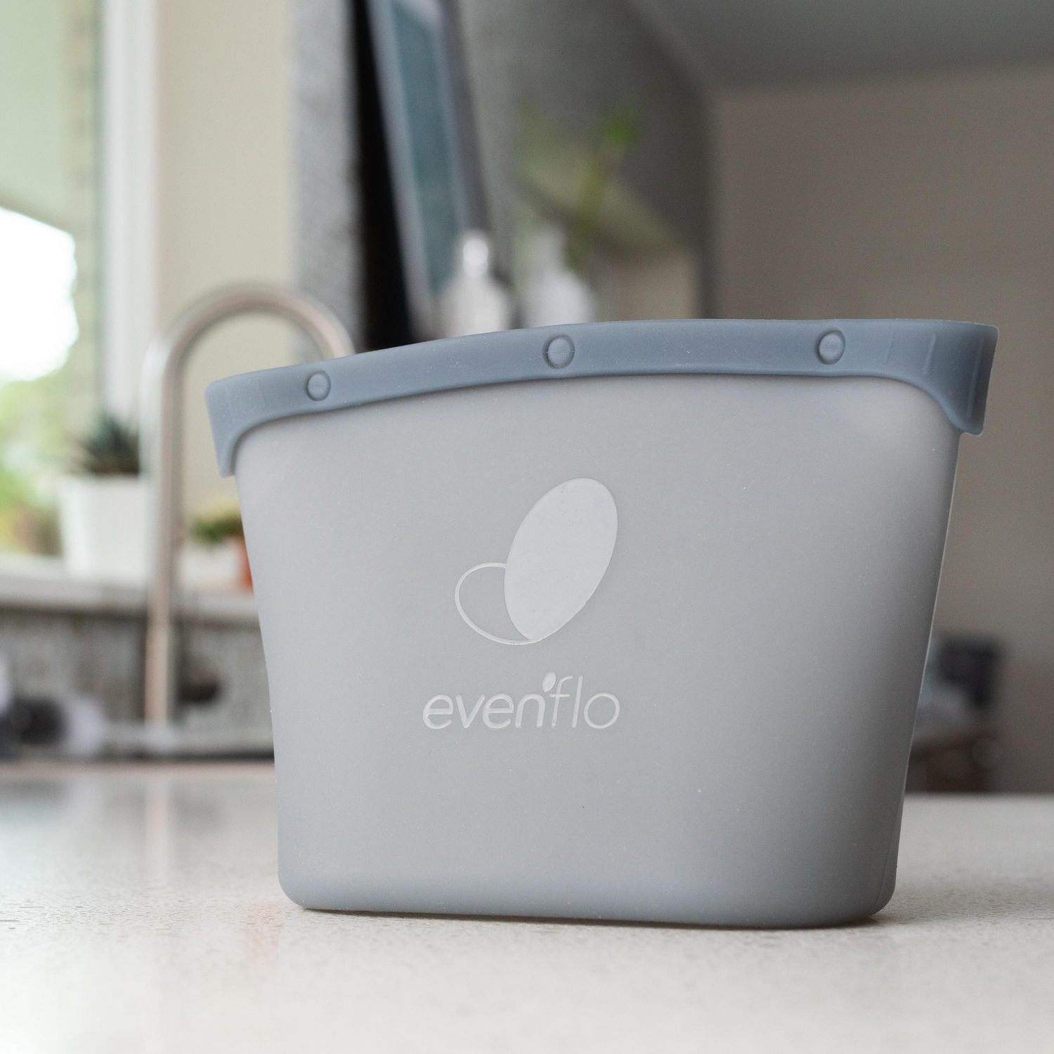 Evenflo Feeding Silicone Steam Sanitizing Bag