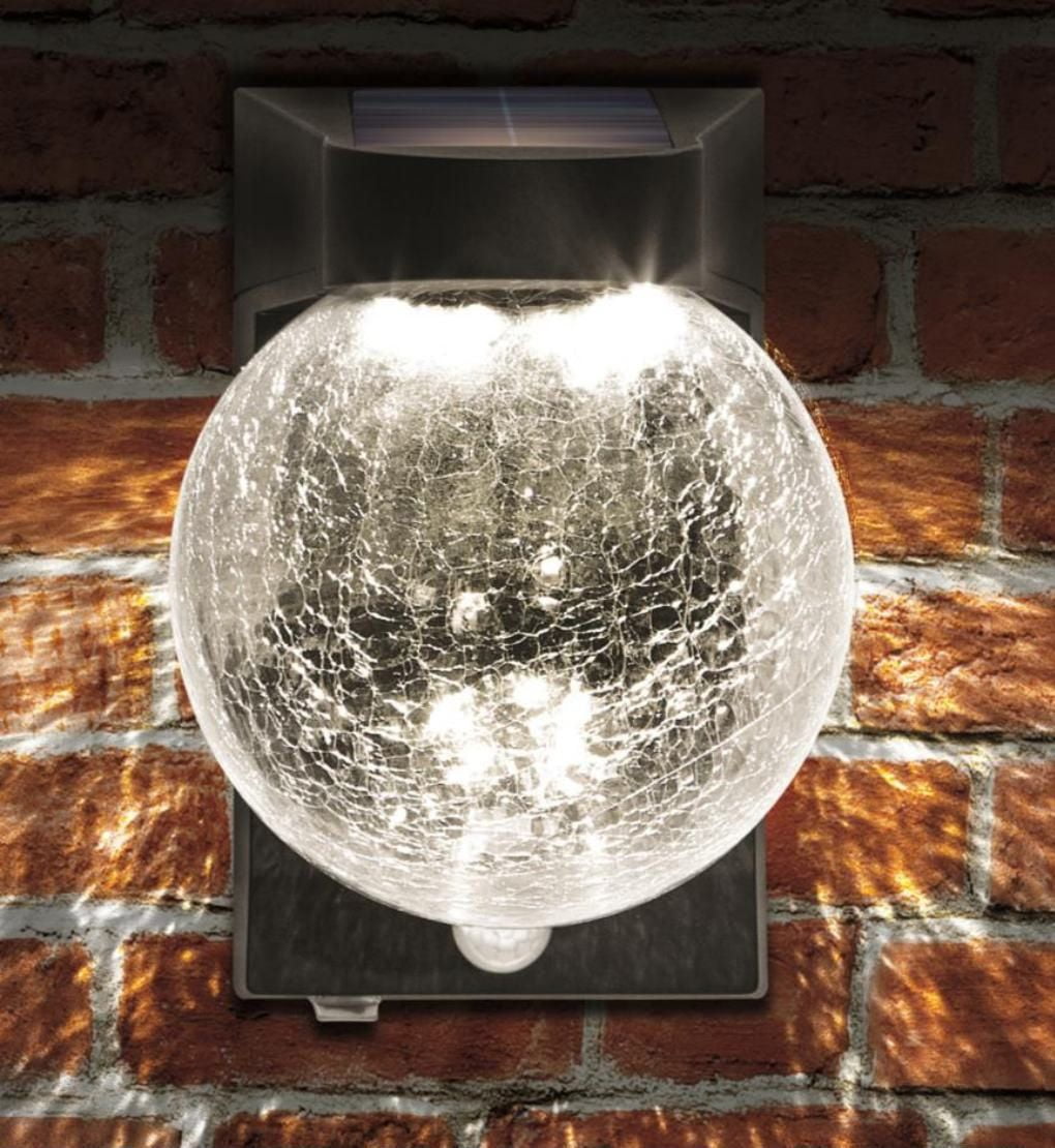 Sharper Image Solar Powered Motion Sensor Outdoor Light Canada
