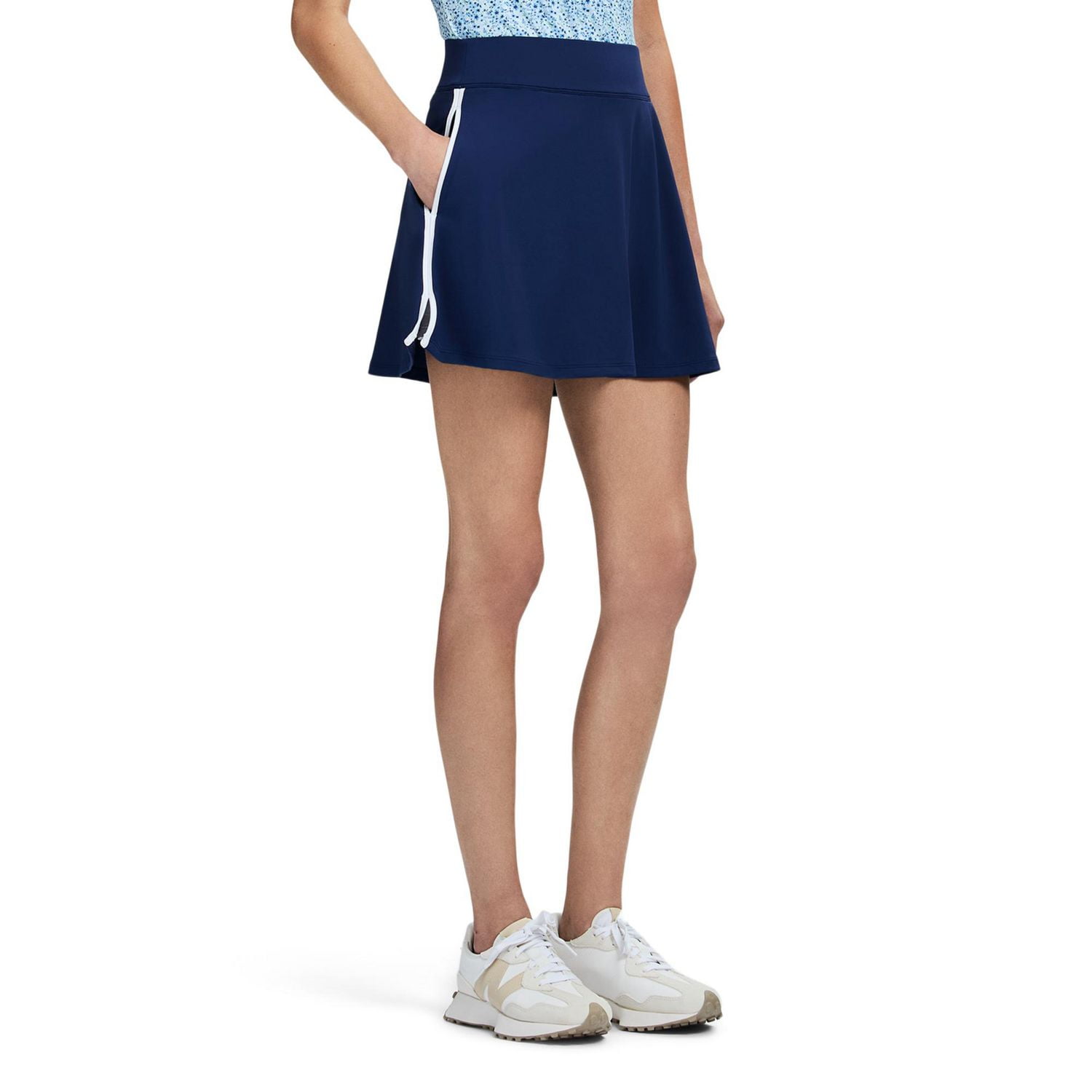 IZOD L'ACEY JUPE SHORT