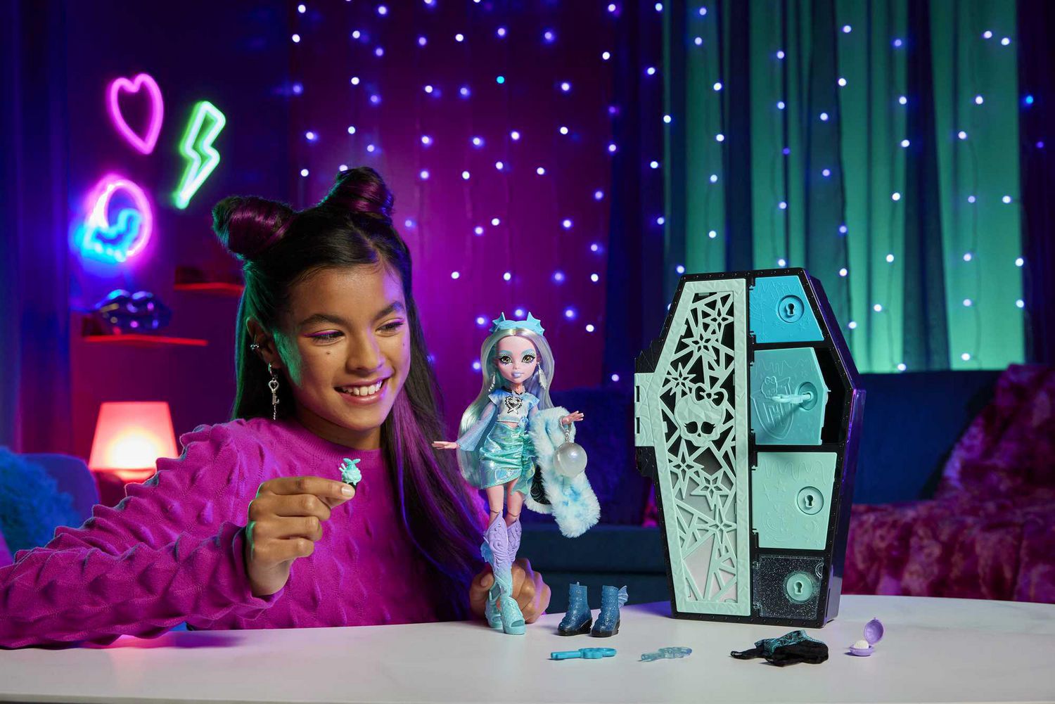 Monster High Doll, Lagoona Blue, Skulltimate Secrets: Fearidescent