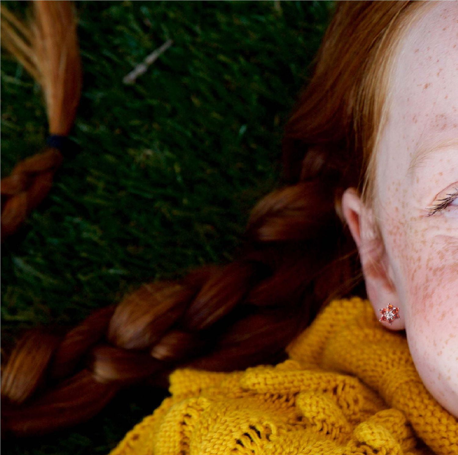 Unicornj Childrens Sterling Silver 925 Light Green CZ 6 Petal Flower August Birth Month Stud Post Earrings