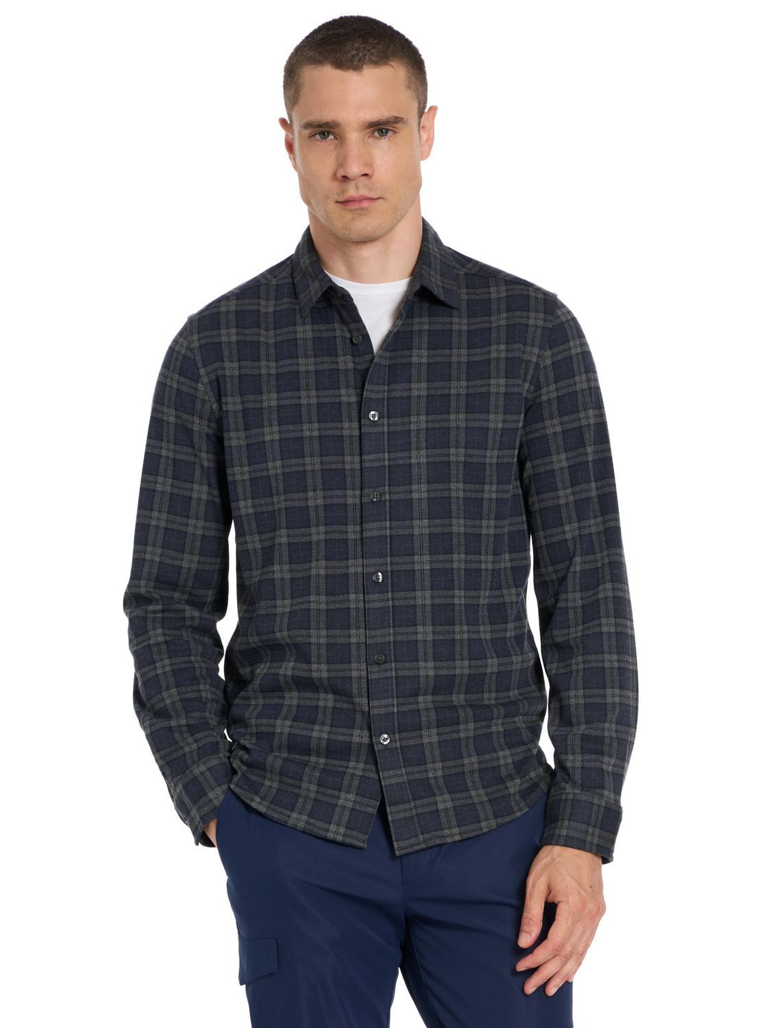 Van Heusen Long Sleeve Performance Plaid Shirt