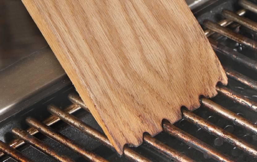 Great Scrape® - Woody® Nub (16) - The Ultimate BBQ Cleaning Tool® & Wood  Grill Scraper