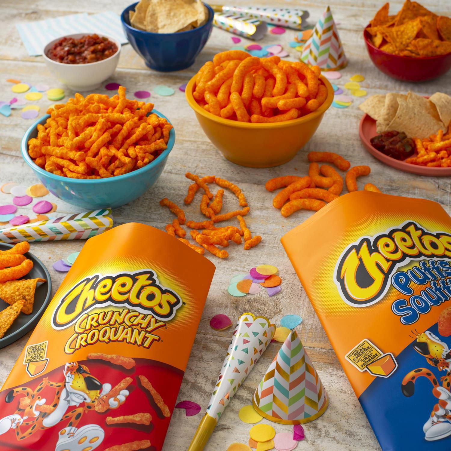 NEW CHEETOS CRUNCHY CHIPS PARTY SIZE 15 OZ BAG CHEESE FLAVORED SNACKS
