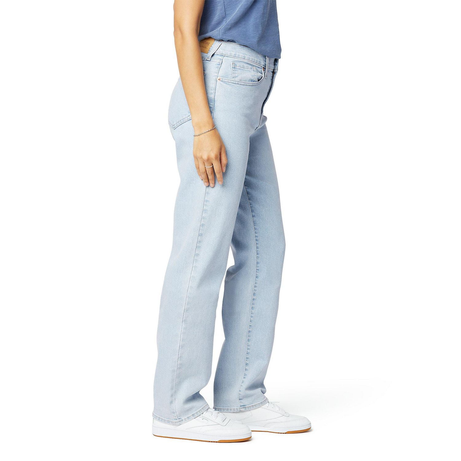 Walmart levi sales strauss women's jeans