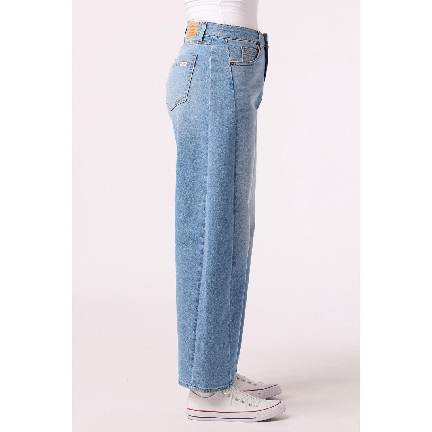 Jean tonneau ancien pour femme Levi Strauss SignatureMC