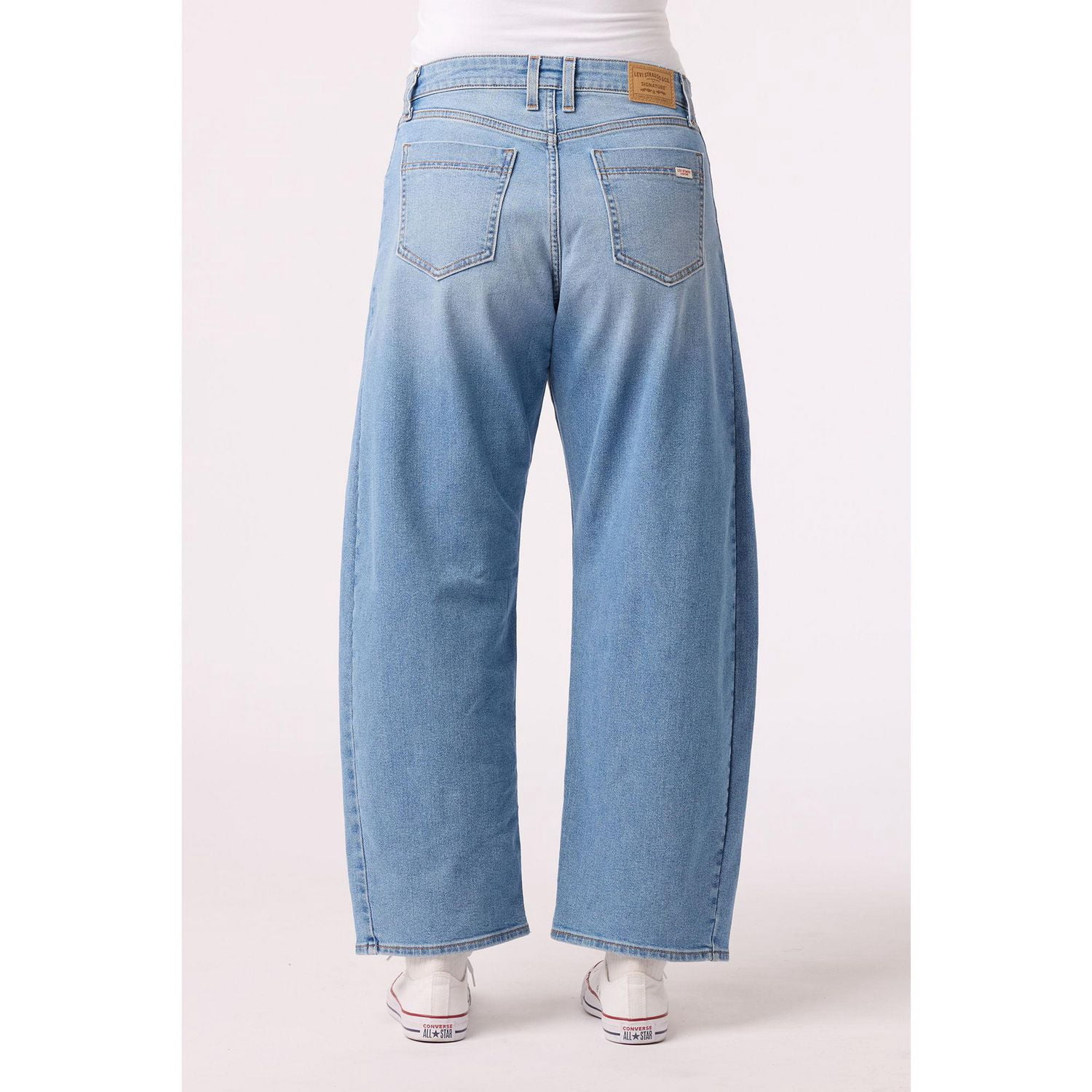 Jean tonneau ancien pour femme Levi Strauss SignatureMC