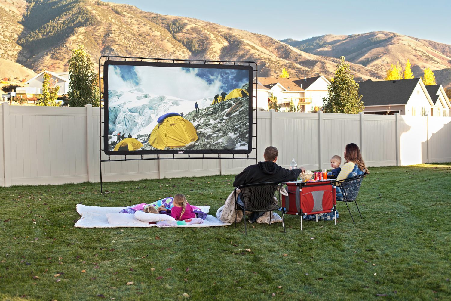 Camp Chef Outdoor Big Screen 144 in. Portable Movie Screen