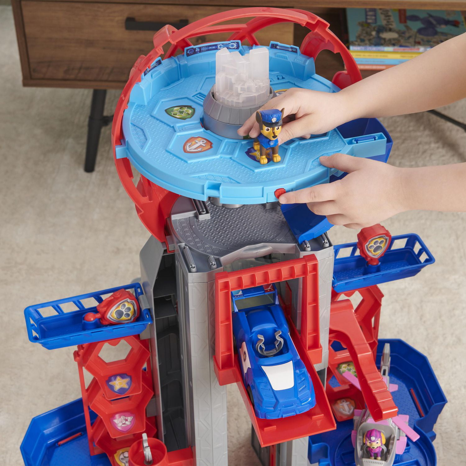 Paw patrol hotsell tower cars