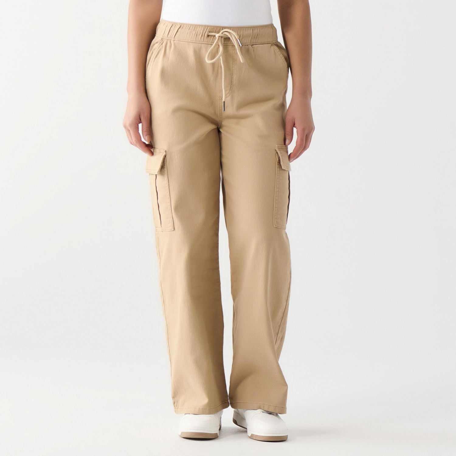 DV Relaxed fit high rise cargo pant with elastic waistband