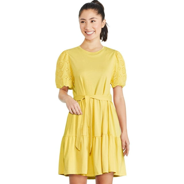 Robe avec manches à œillets George pour femmes