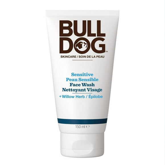 Nettoyant pour le visage en formule pour peau sensible de marque Bulldog