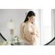 Soutien-gorge Ultimate BodyFit de Medela pour la maternité / l'allaitement, Beige, Petit – image 1 sur 5