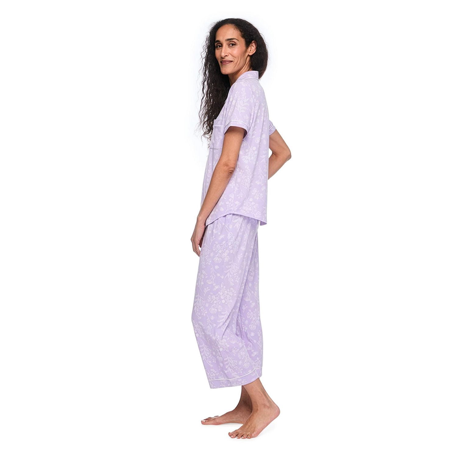 Iyla Women's Two Piece Capri Pajama Set