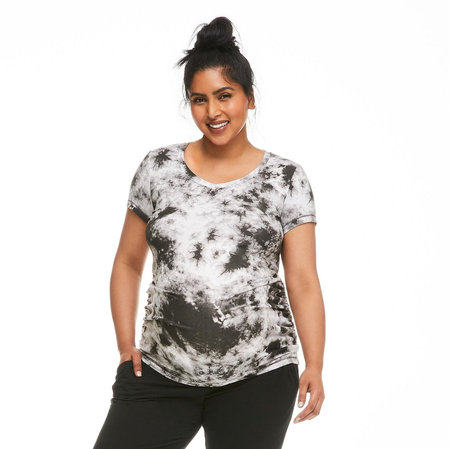 T-shirt à manches courtes avec encolure en V Paisley Sky Maternité Tailles P-TTG