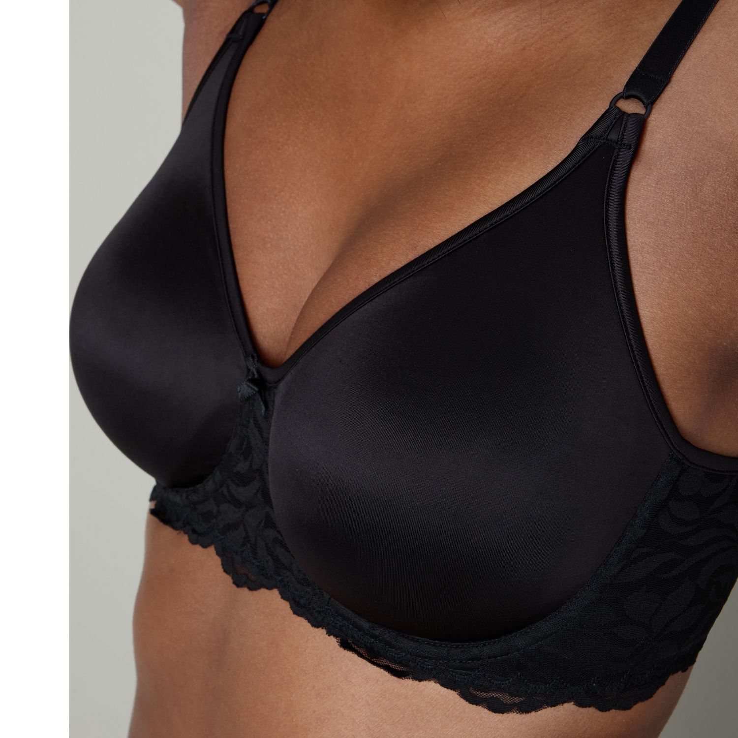 Soutien-gorge à armature en dentelle avec galbe latéral Wonderbra